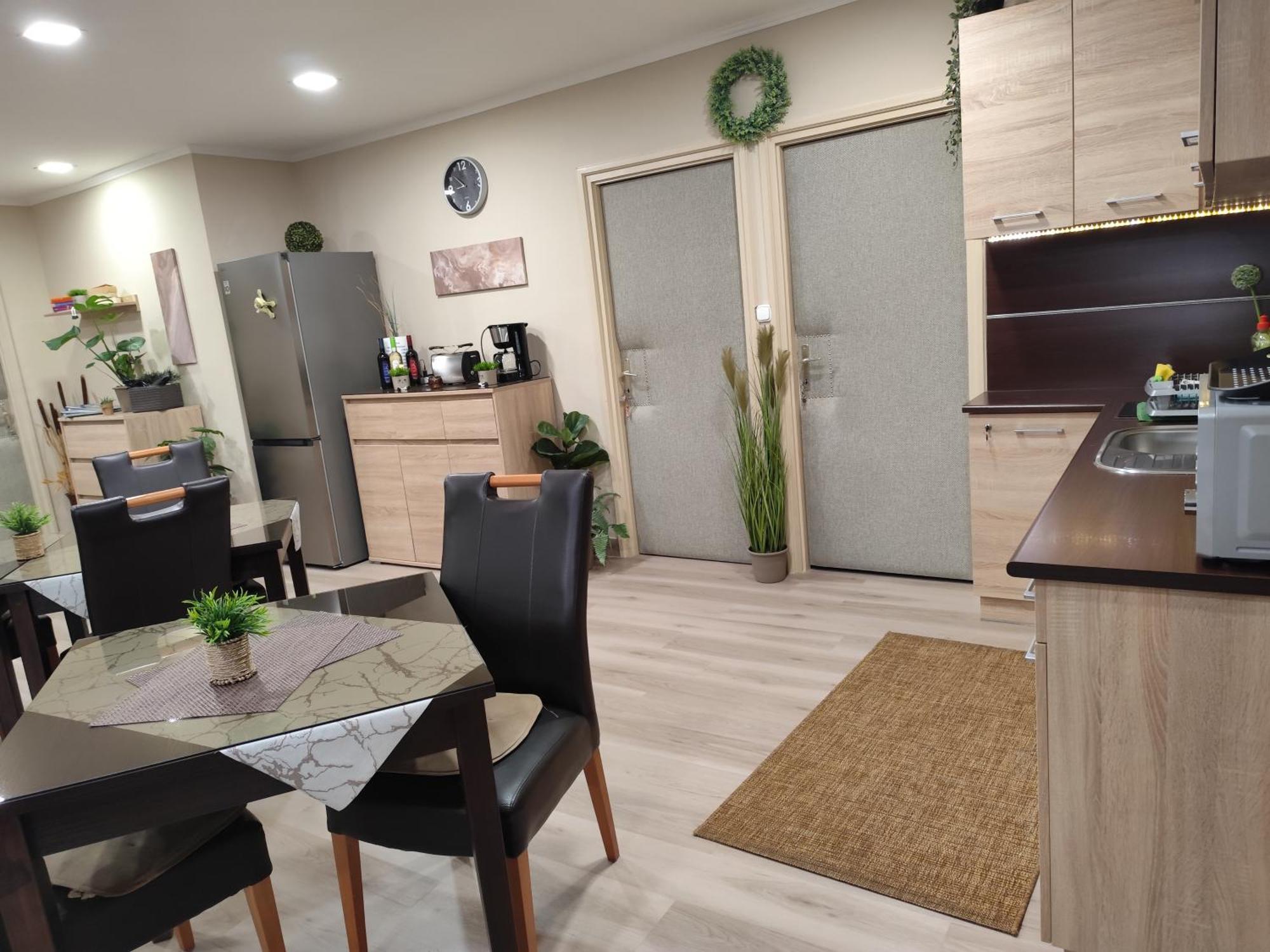 Hotel Csabai Vendeghaz Bük Zewnętrze zdjęcie